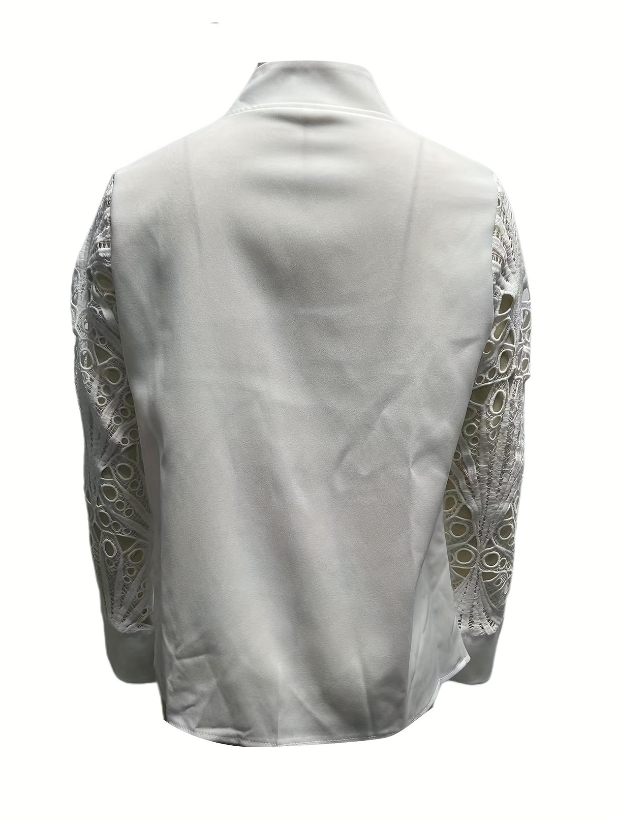 LaceLuxe™ – بليزر دانتيل متباين (قماش متين، لمسة أنثوية، سهل العناية)