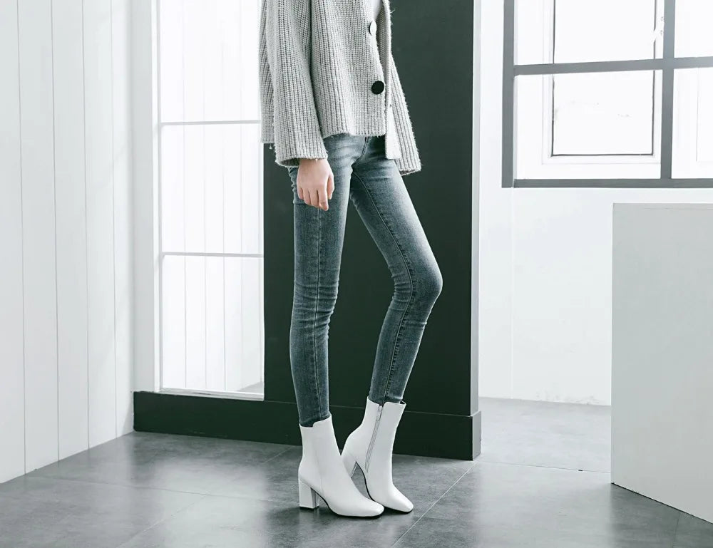 حذاء نسائي بكعب متوسط وسحاب جانبي للكاحل - أحذية شتوية كاجوال