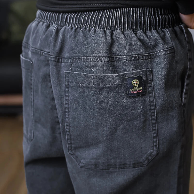 بنطلون جينز رياضي للرجال بمقاسات كبيرة