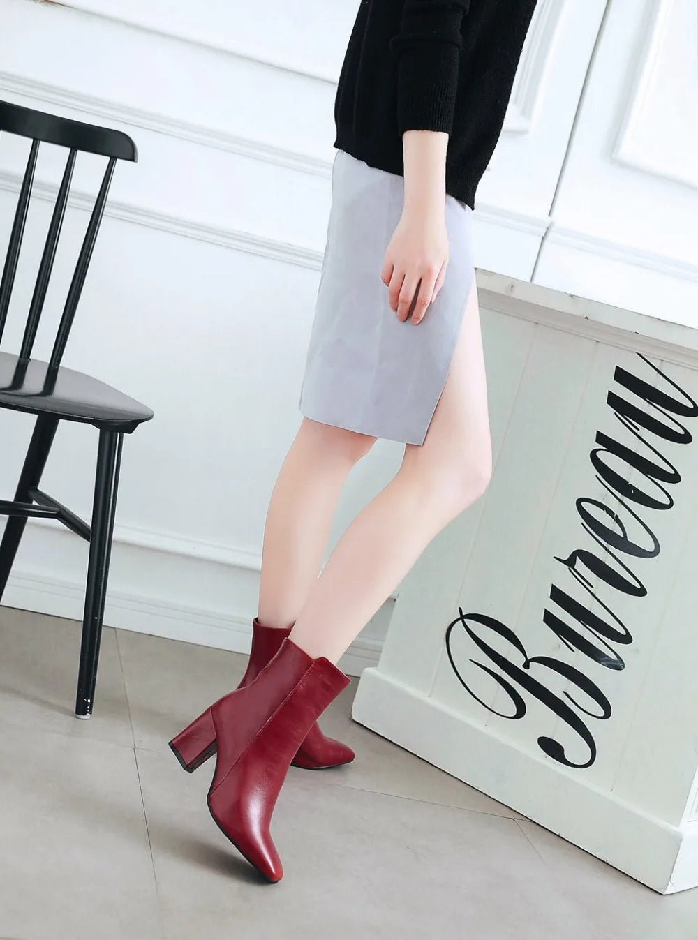 حذاء نسائي بكعب متوسط وسحاب جانبي للكاحل - أحذية شتوية كاجوال