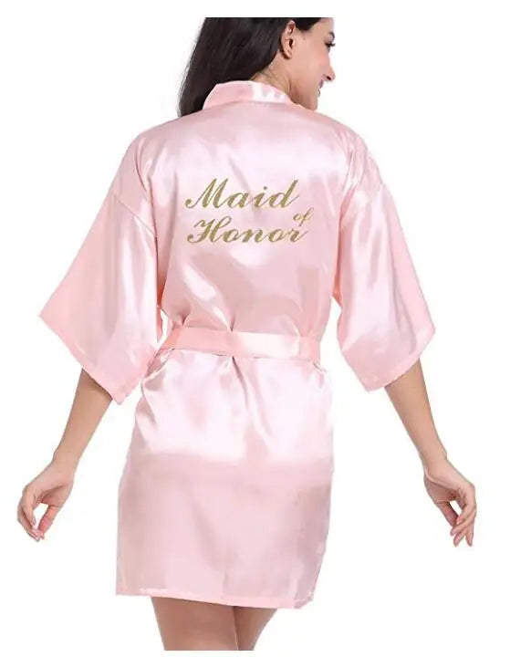 Light pink satin robe for bridesmaids with 'Maid of Honor' print, perfect for summer weddings.
