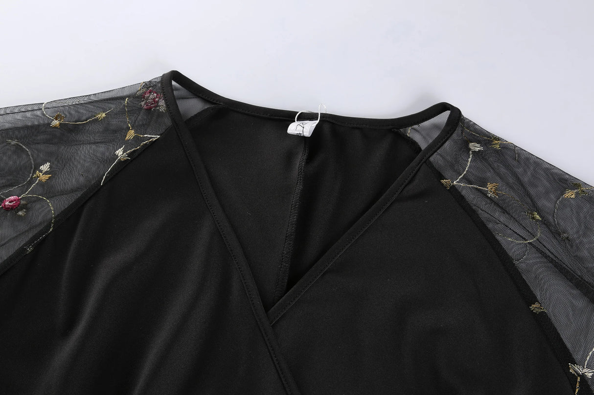 فستان حفلات بأكمام شبكية للنساء