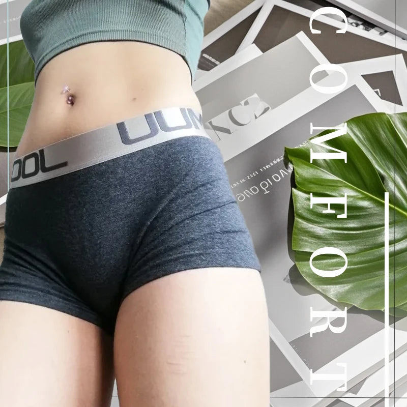 مجموعة سراويل داخلية نسائية من القطن والدانتيل