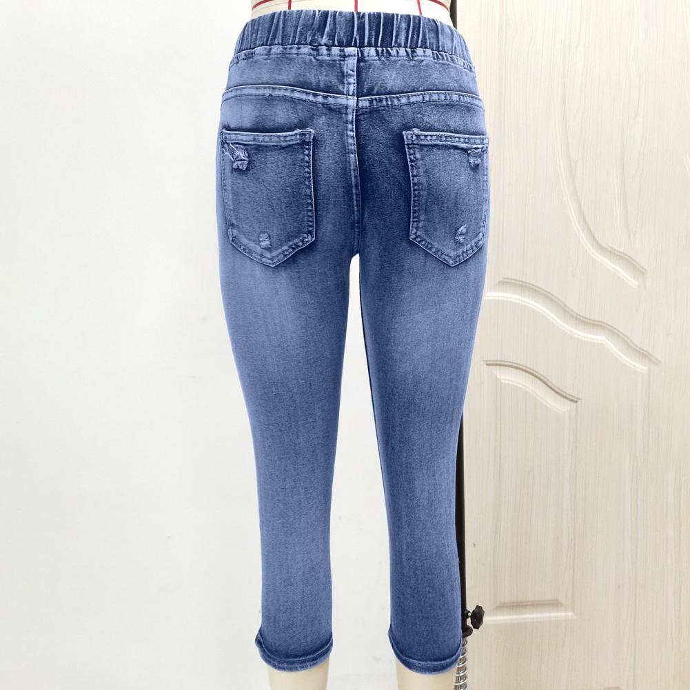 HaraFlare™ – 3/4 High Waist Vintage Denim Pants (Edgy, Stylish & Throwback Fit)