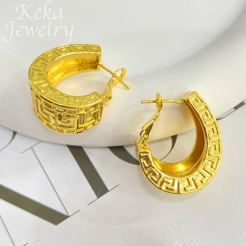 Gold Plated Pendant Necklace & Earrings Set