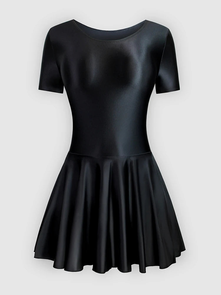 تنورة باليه رياضية من الساتان للنساء