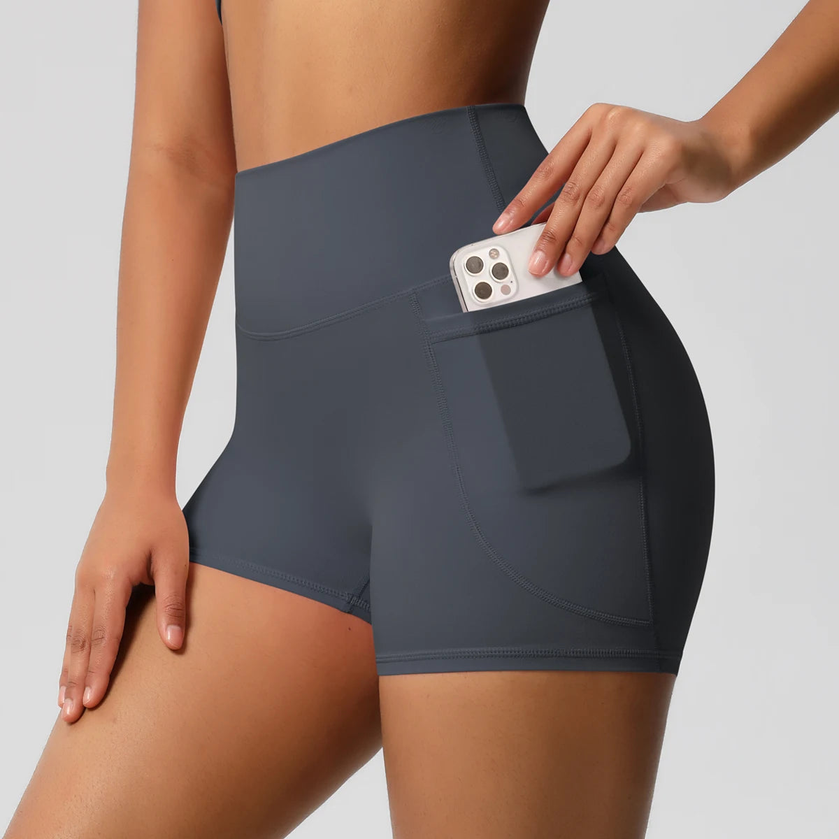 Women's Pocketed Fitness Yoga Shorts