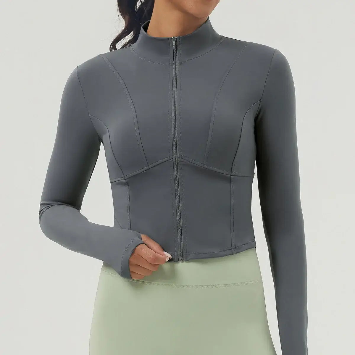 سترة يوجا نسائية بسحاب وقصة ضيقة