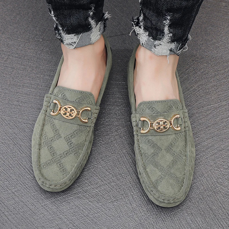 Men Solid Color Big Size Loafers