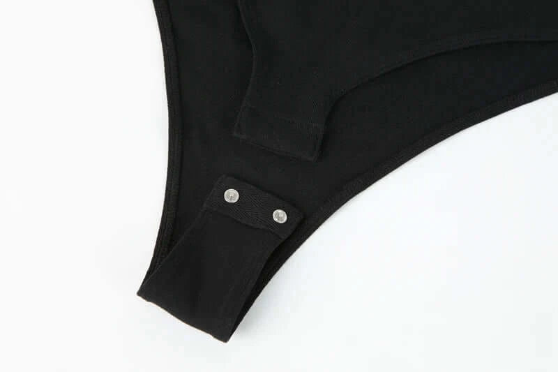 بدلة جسم نسائية برقبة عالية وأكمام طويلة