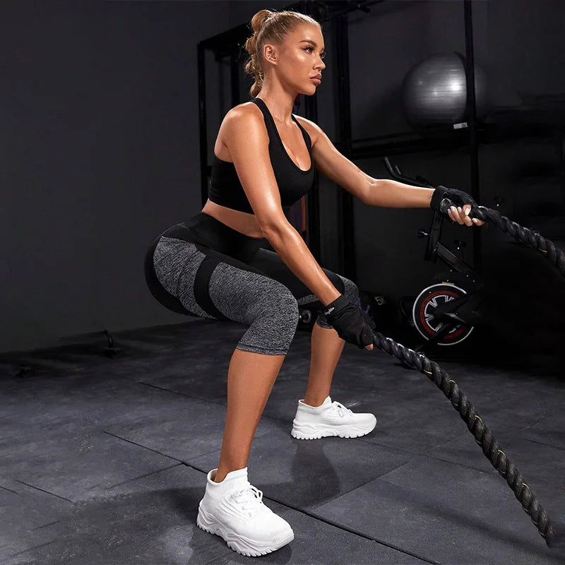 Colorblocked Capri Women's Yoga Leggings – High Waist Workout Pants with Pockets