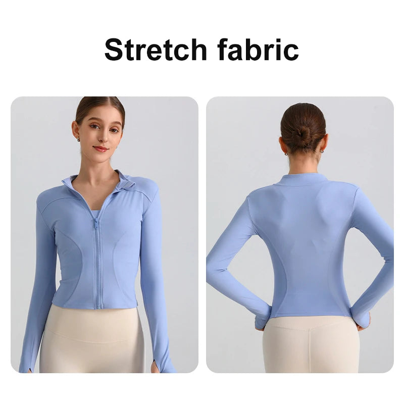 سترة يوجا نسائية بسحاب وقصّة Slim Fit