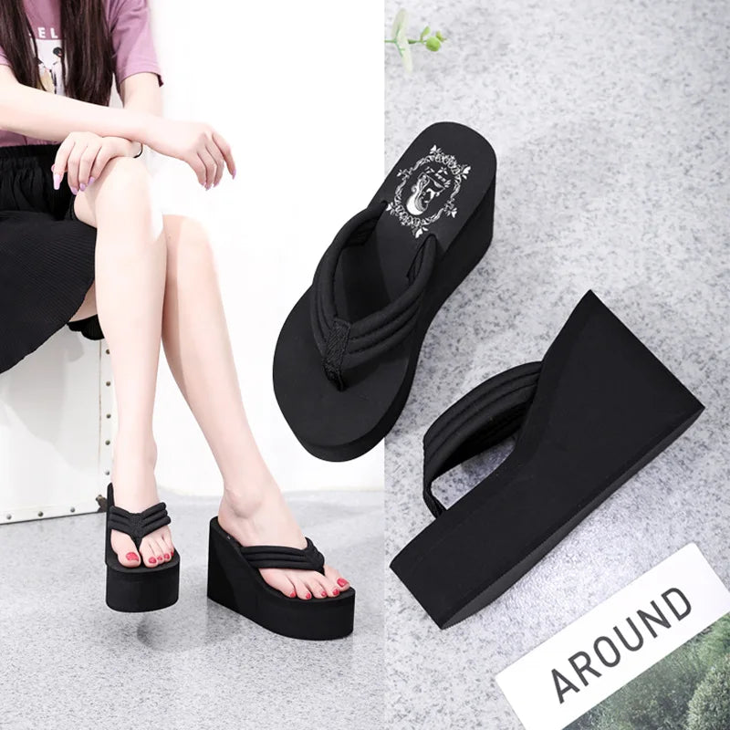 شباشب نسائية 2025