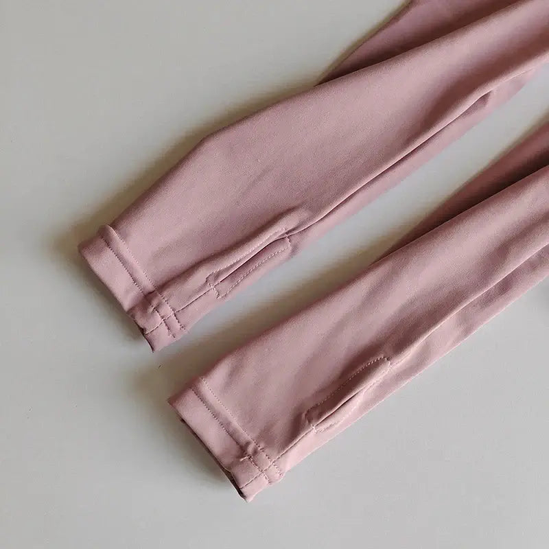 كارديجان رياضي نسائي بقصّة Slim Fit