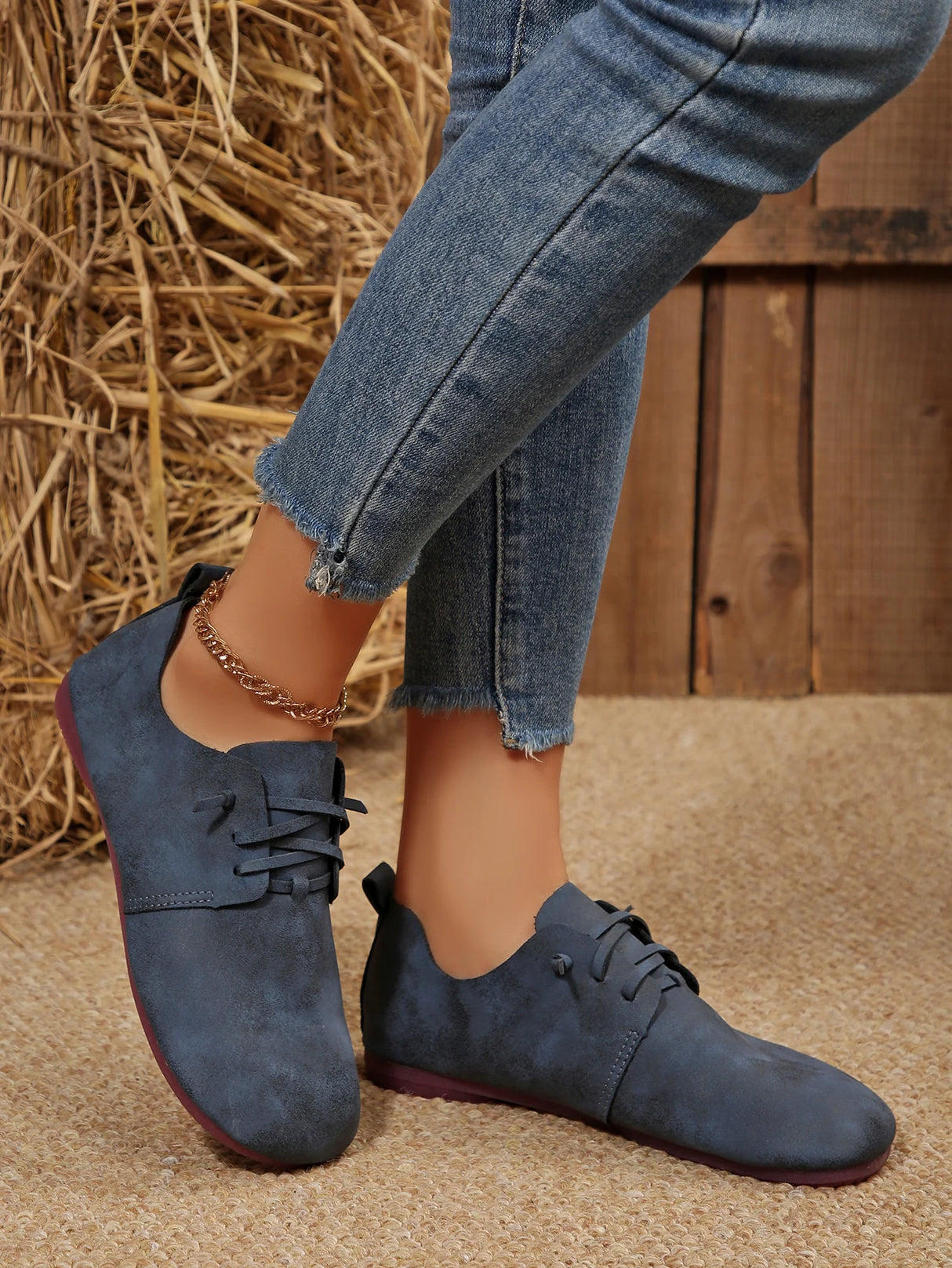 حذاء لوفر نسائي أنيق وسهل الارتداء