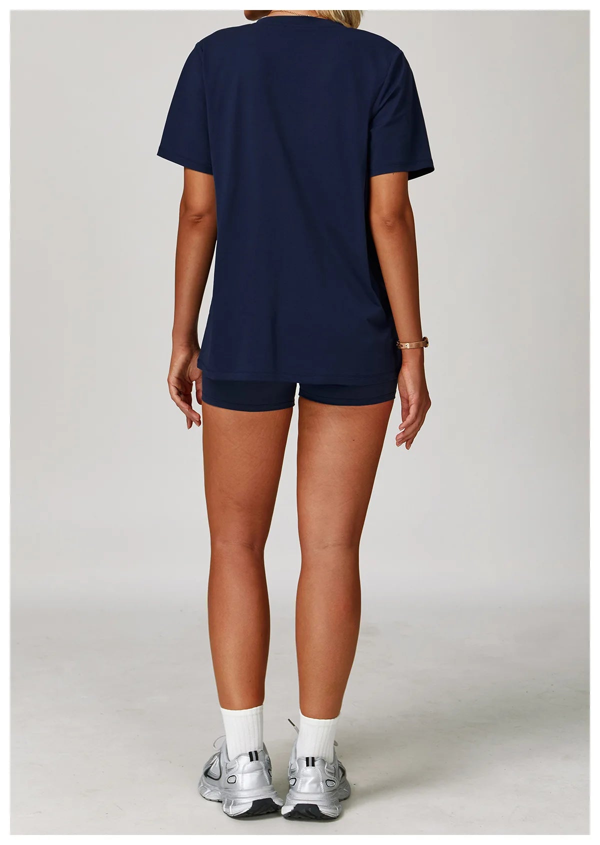 Loose Fit Yoga Tee - Breathable & Quick Dry