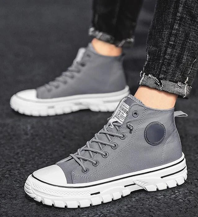 BritFlex™ Men’s High-Top Canvas Sneakers