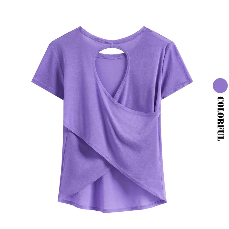 قميص يوغا قصير مفتوح الظهر للنساء