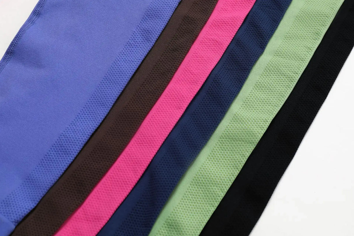 بنطلون يوغا نسائي بدون درز لرفع المؤخرة