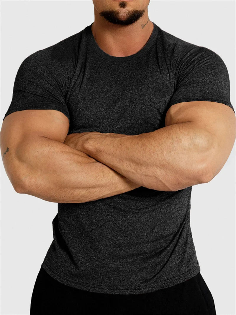 تي شيرت رياضي نسائي سريع الجفاف بأكمام قصيرة