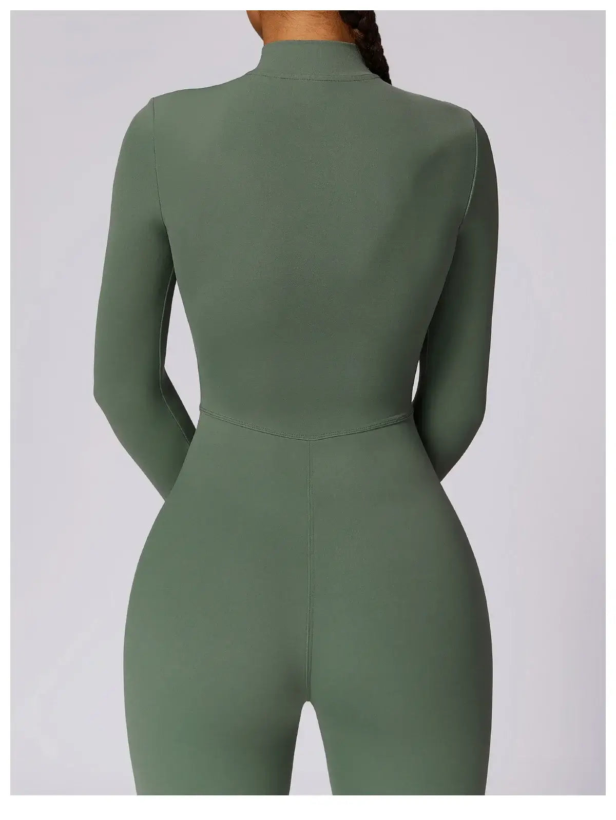 جمبسوت رياضي نسائي بأكمام طويلة وسحاب