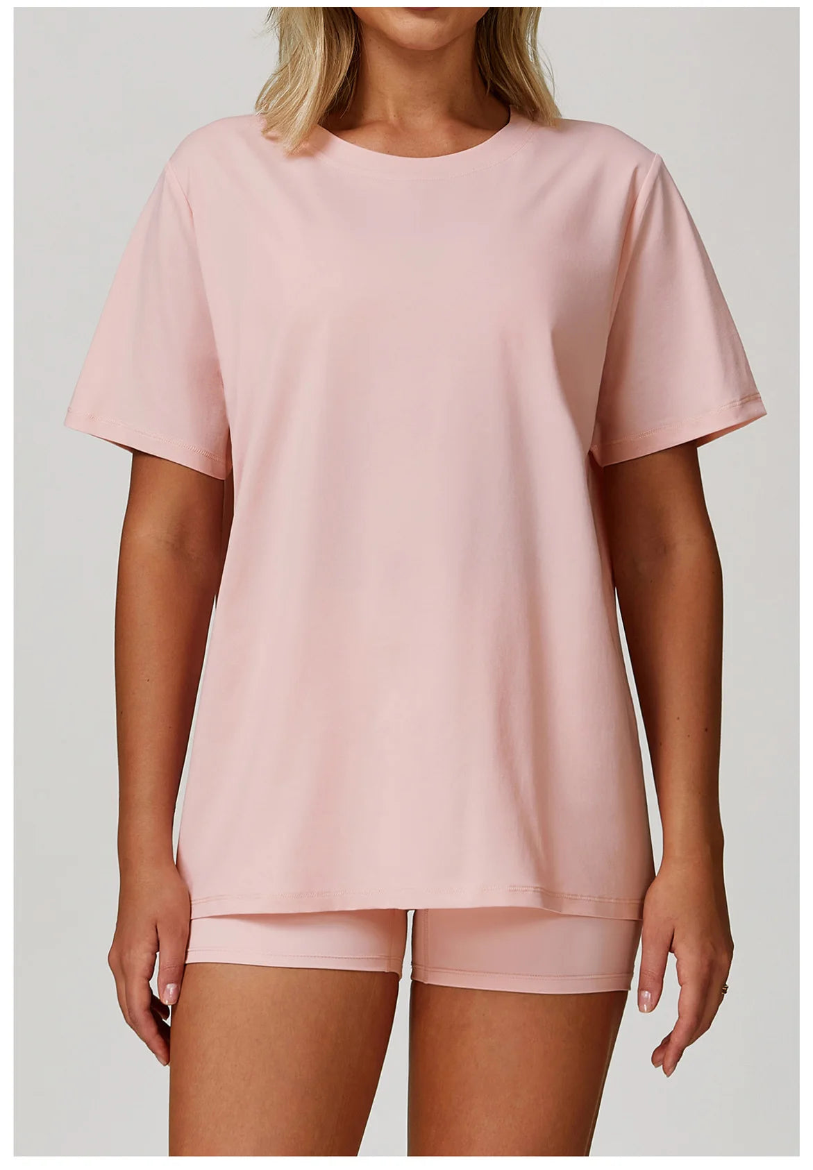 Loose Fit Yoga Tee - Breathable & Quick Dry