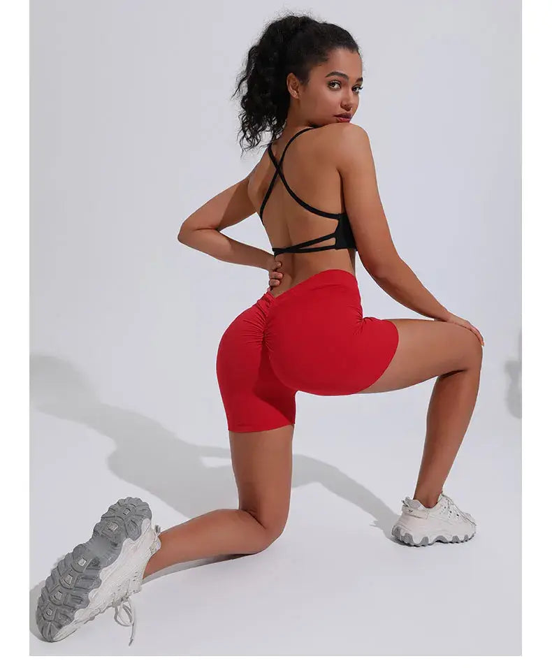 شورت يوغا نسائي بقصة V Curve Push Up