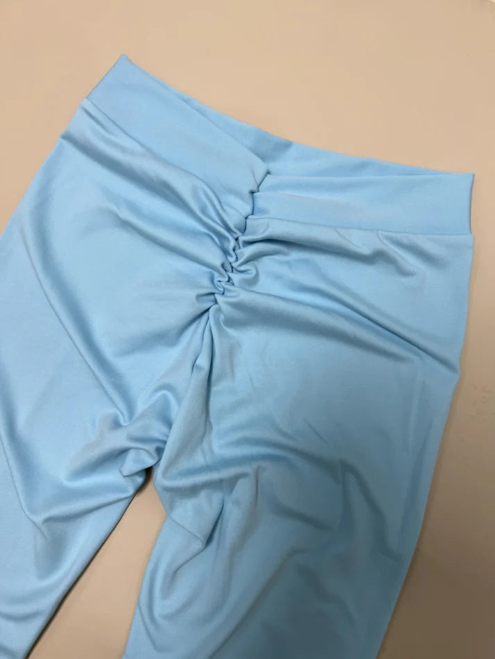 بنطلون يوجا نسائي بخصر مرتفع وظهر على شكل حرف V