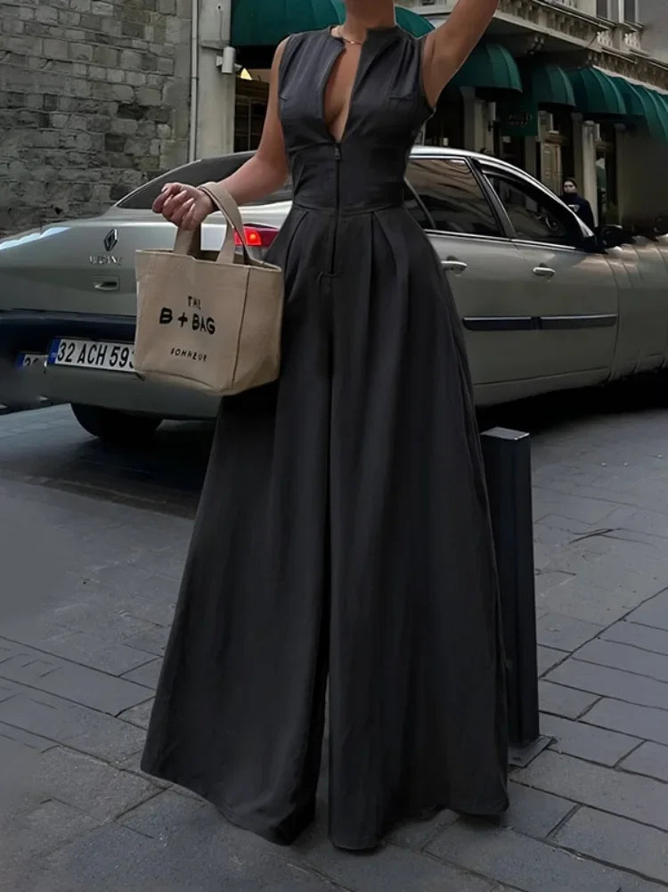 VivaVogue™ – V-Neck Wide Leg Sleeveless Jumpsuit (Elegant, Breezy & Modern)