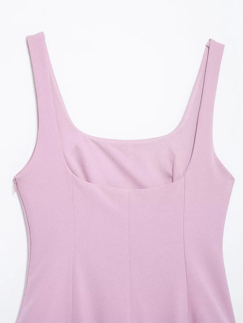 فستان حفلات نسائي مكشوف الظهر