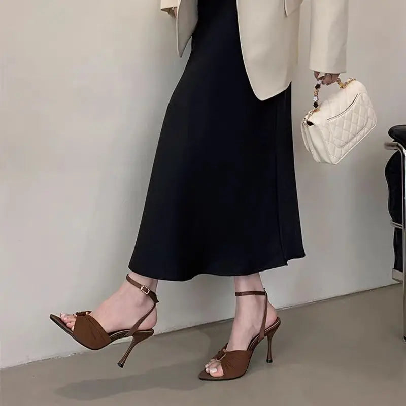 Women’s Pointed Toe Stiletto Slingback Pumps