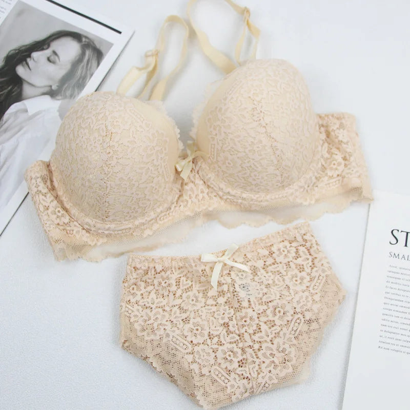 Women Plus Lace Bra Set