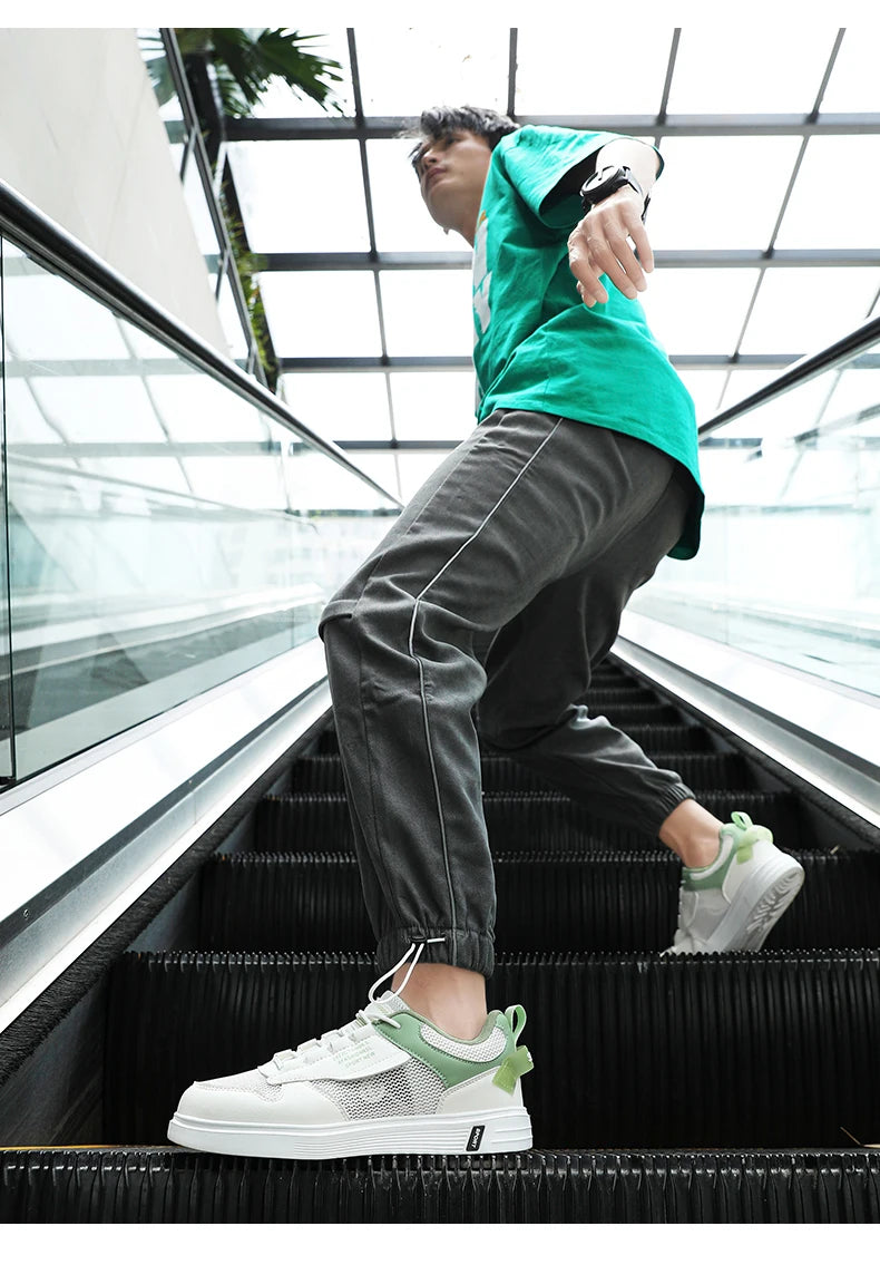 أحذية تزلج رجالية أنيقة بمقاسات كبيرة