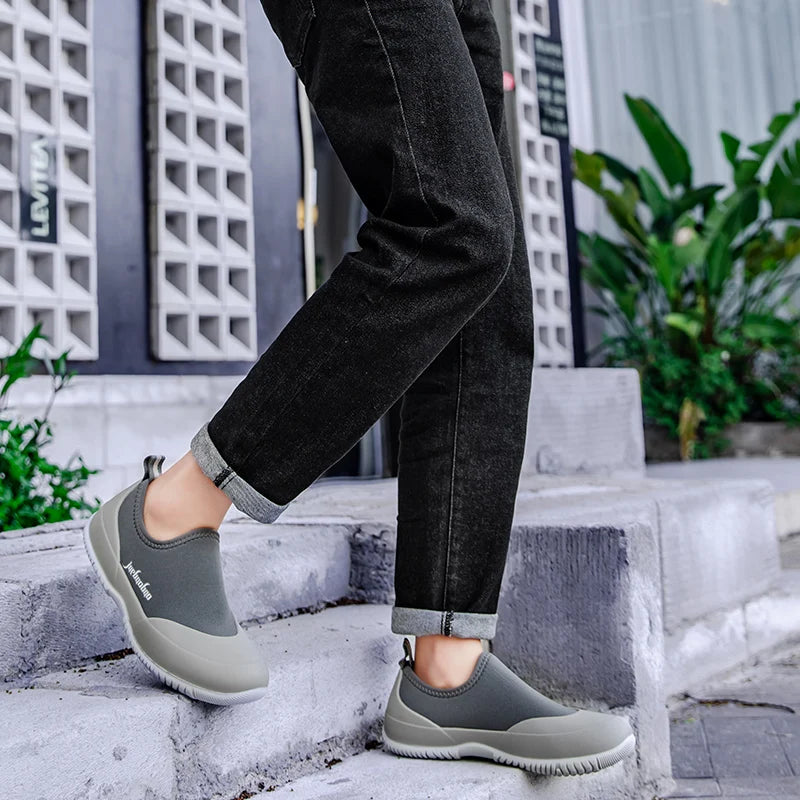 أحذية مطر خفيفة الوزن للرجال