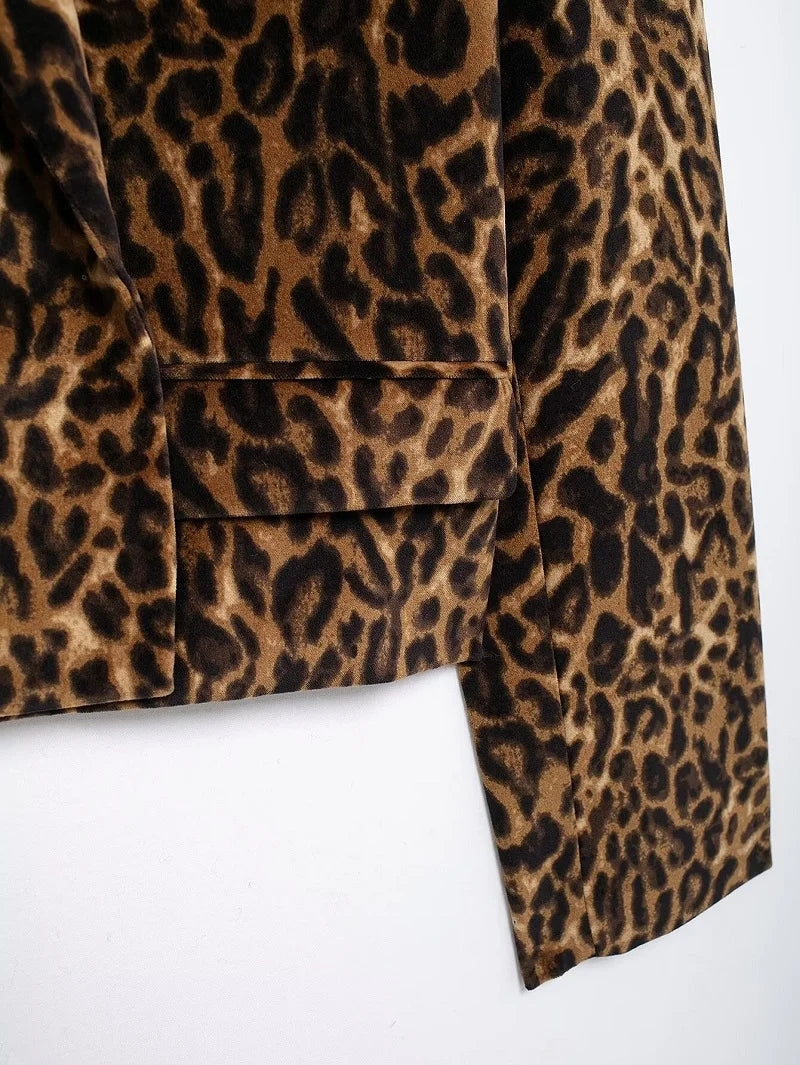 Velvra™ – Leopard Velvet Blazer Set (Luxury Print, Office to Evening Fashion)