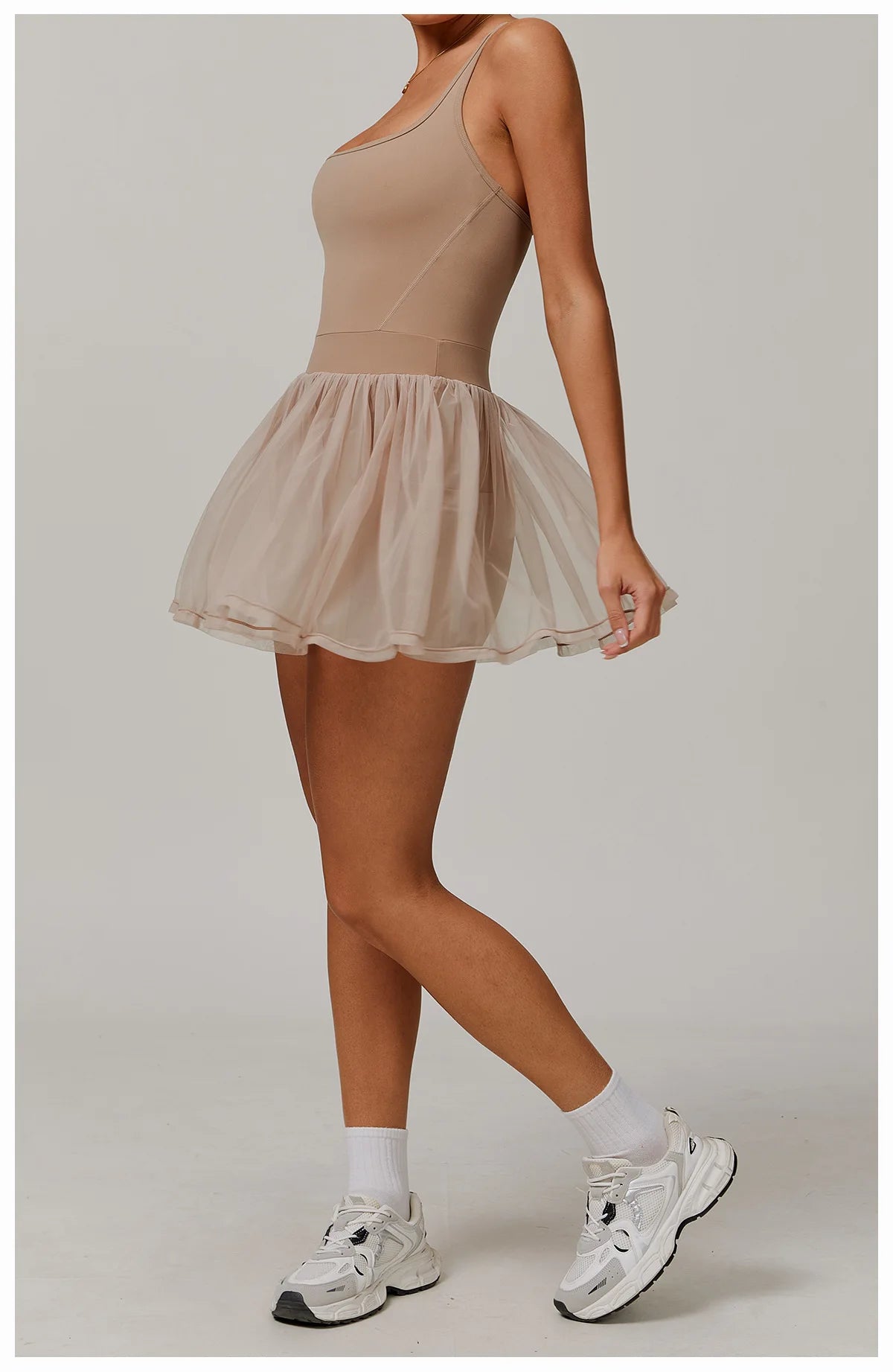 تنورة تنس نسائية شبكية قابلة للتنفس