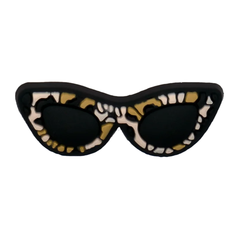 سحر الأحذية النسائية العصرية على شكل مسدس