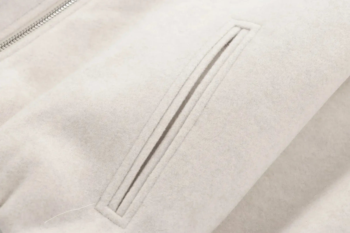 سترة بومبر نسائية قصيرة