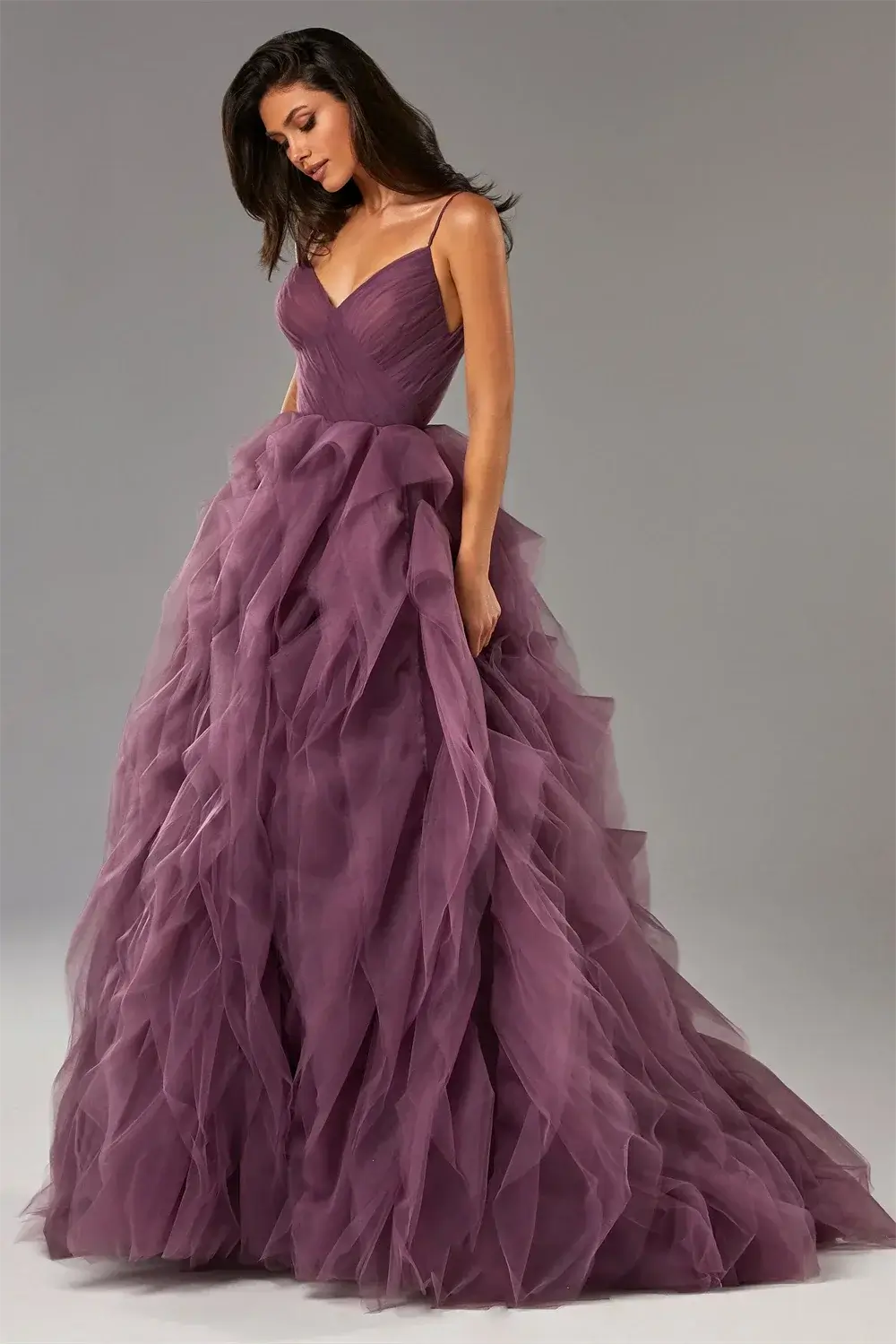 فستان أميرة نسائي للحفلات الراقصة بأشرطة رفيعة منتفخة