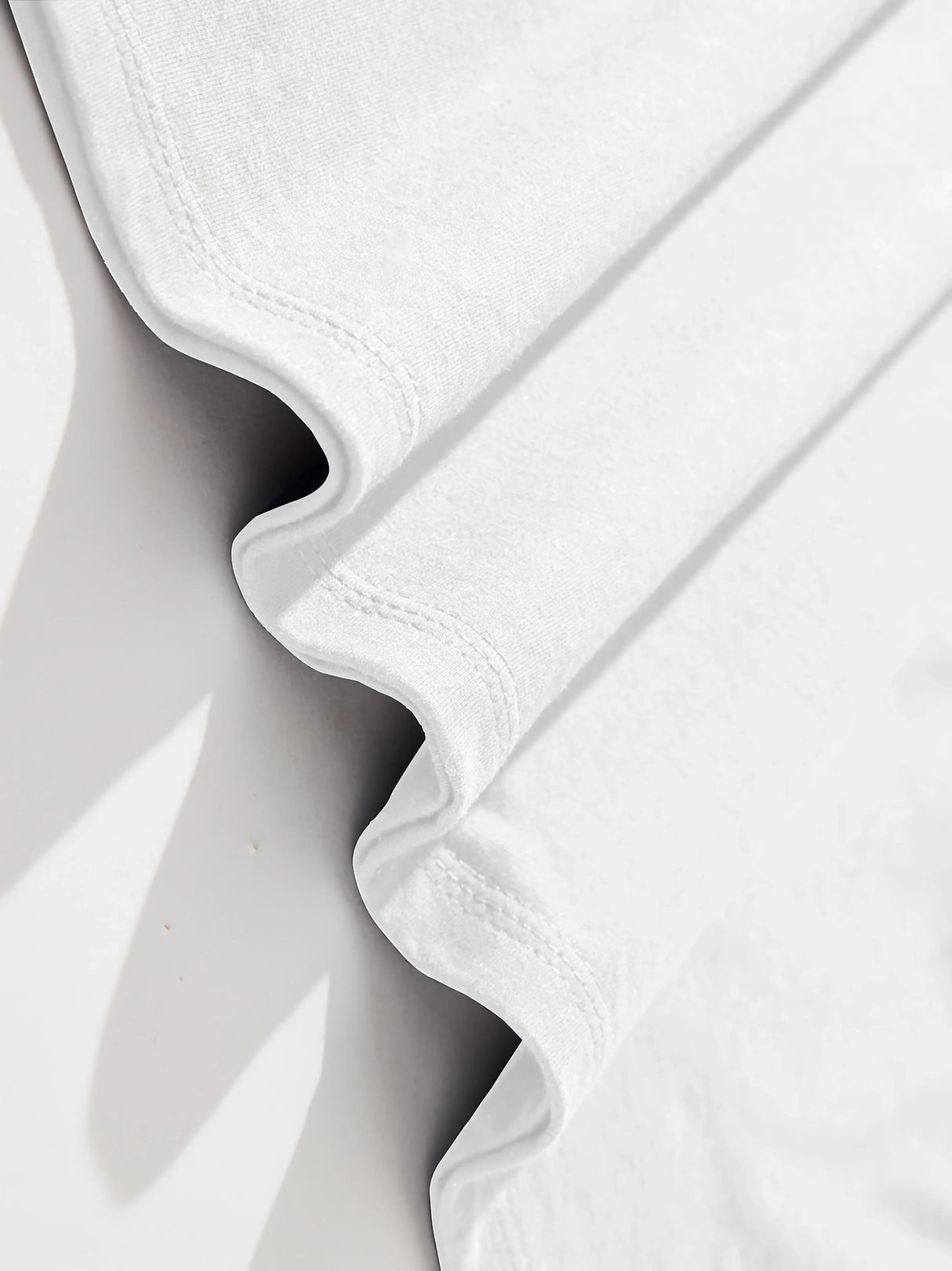 قمصان قصيرة الأكمام