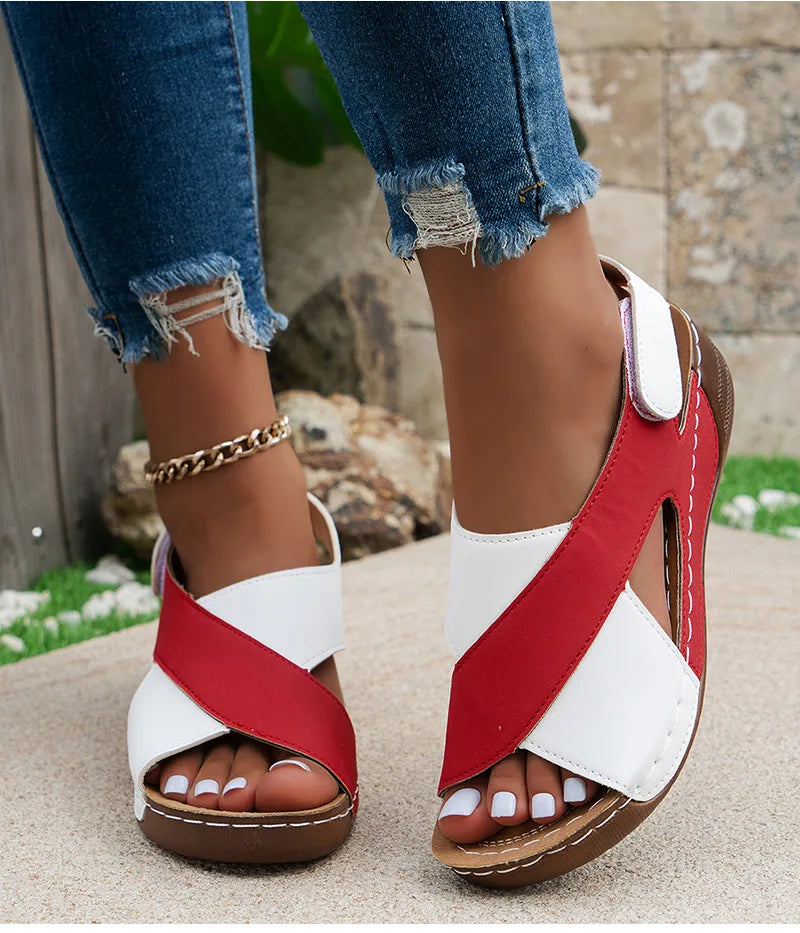 أحذية تسلق الثلوج الكلاسيكية للنساء