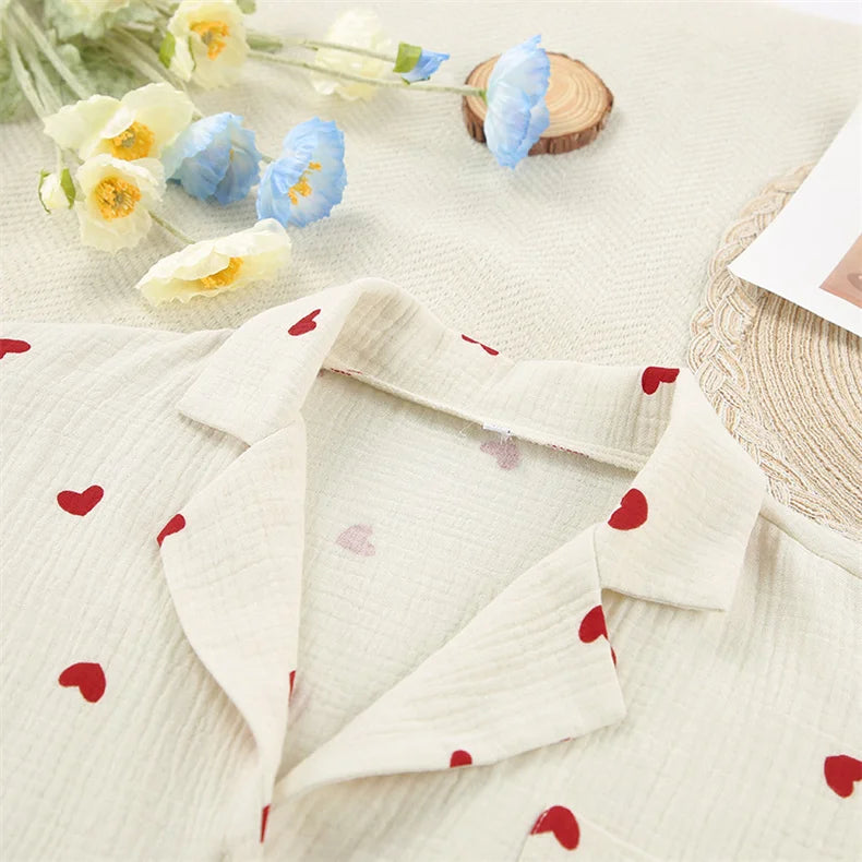 طقم بيجامة قطنية نسائية بنقشة قلوب