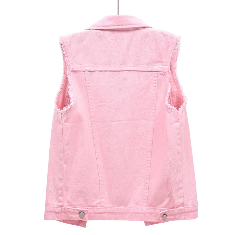 سترة جينز كلاسيكية أنيقة للنساء