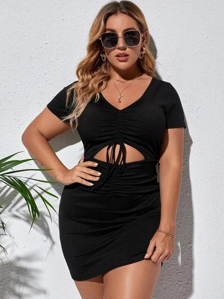 فستان نسائي ضيق برباط