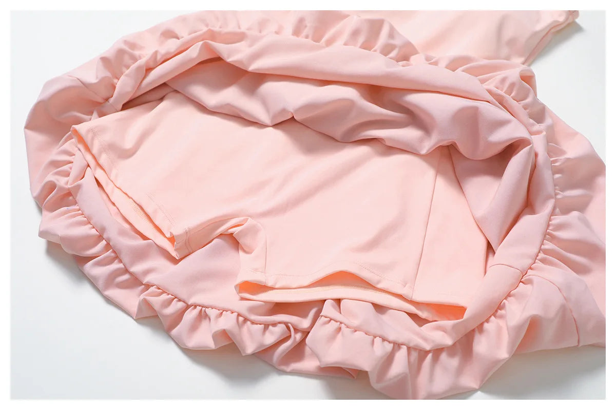 جمبسوت يوغا نسائي بتنورة قصيرة