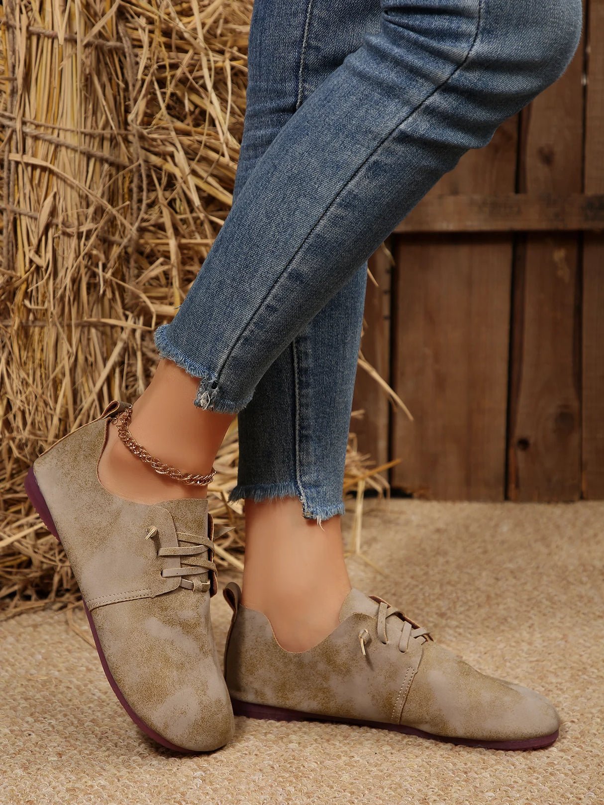 حذاء لوفر نسائي أنيق وسهل الارتداء