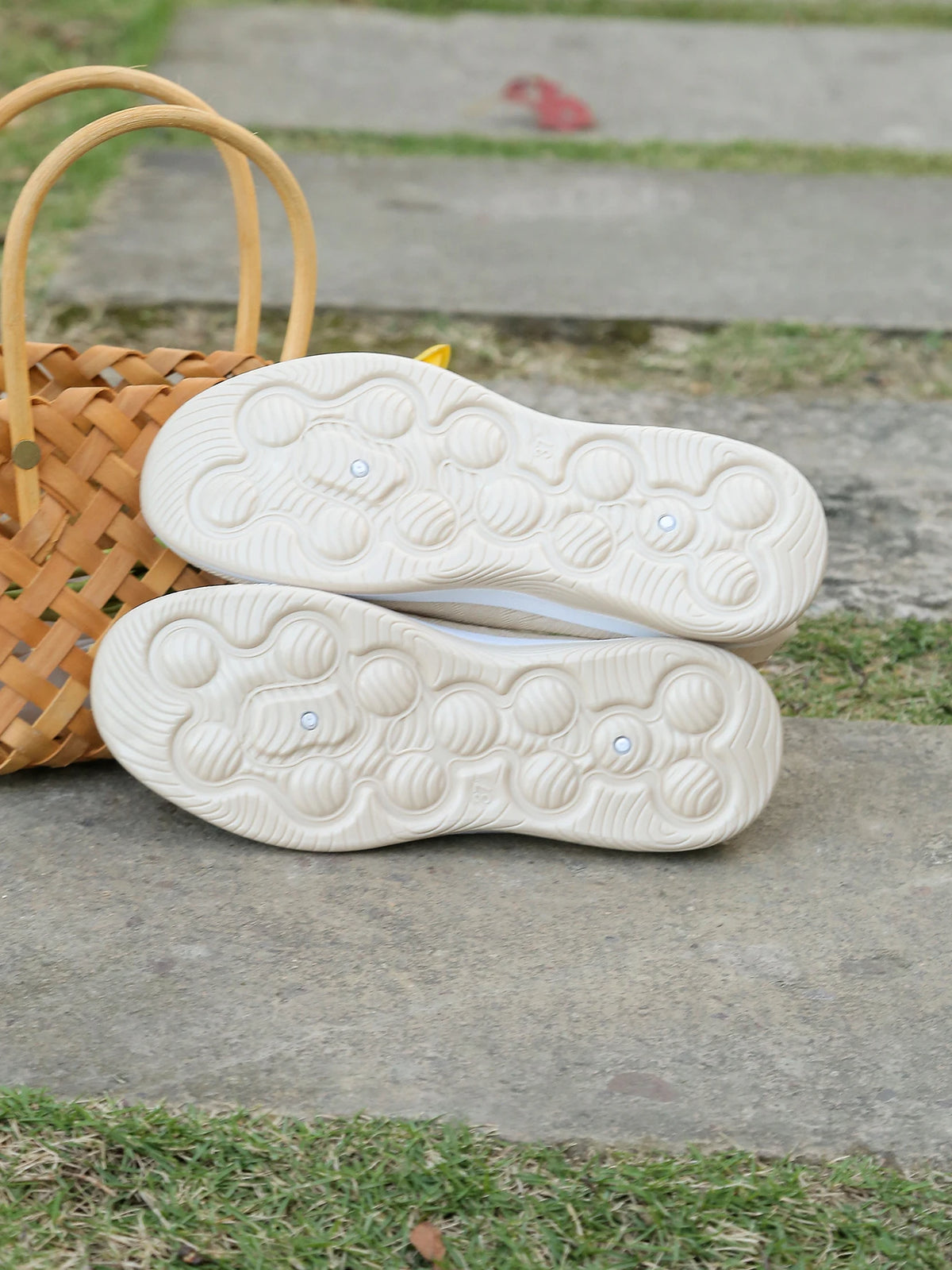 Women's Lightweight Casual Summer Shoes