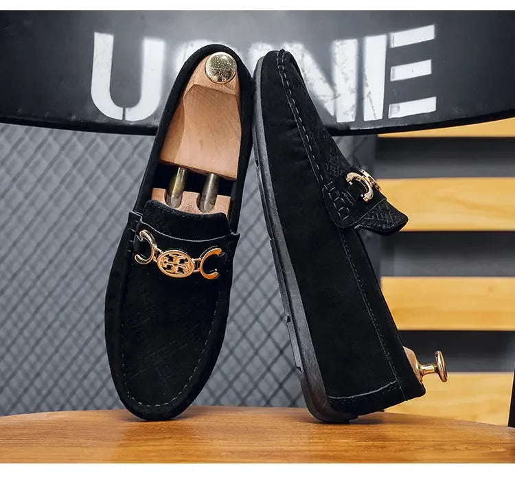 Men Solid Color Big Size Loafers