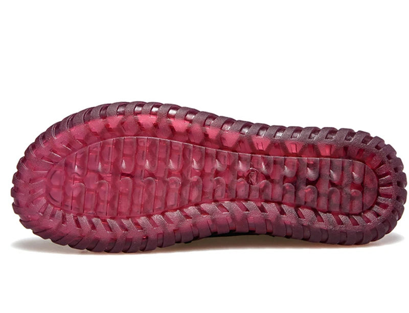 حذاء نسائي واسع - ٢٠٢٥