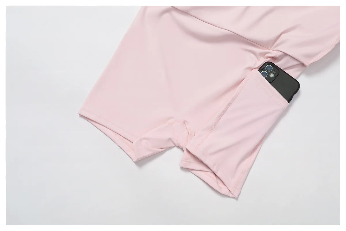 طقم تنورة تنس رياضية للنساء